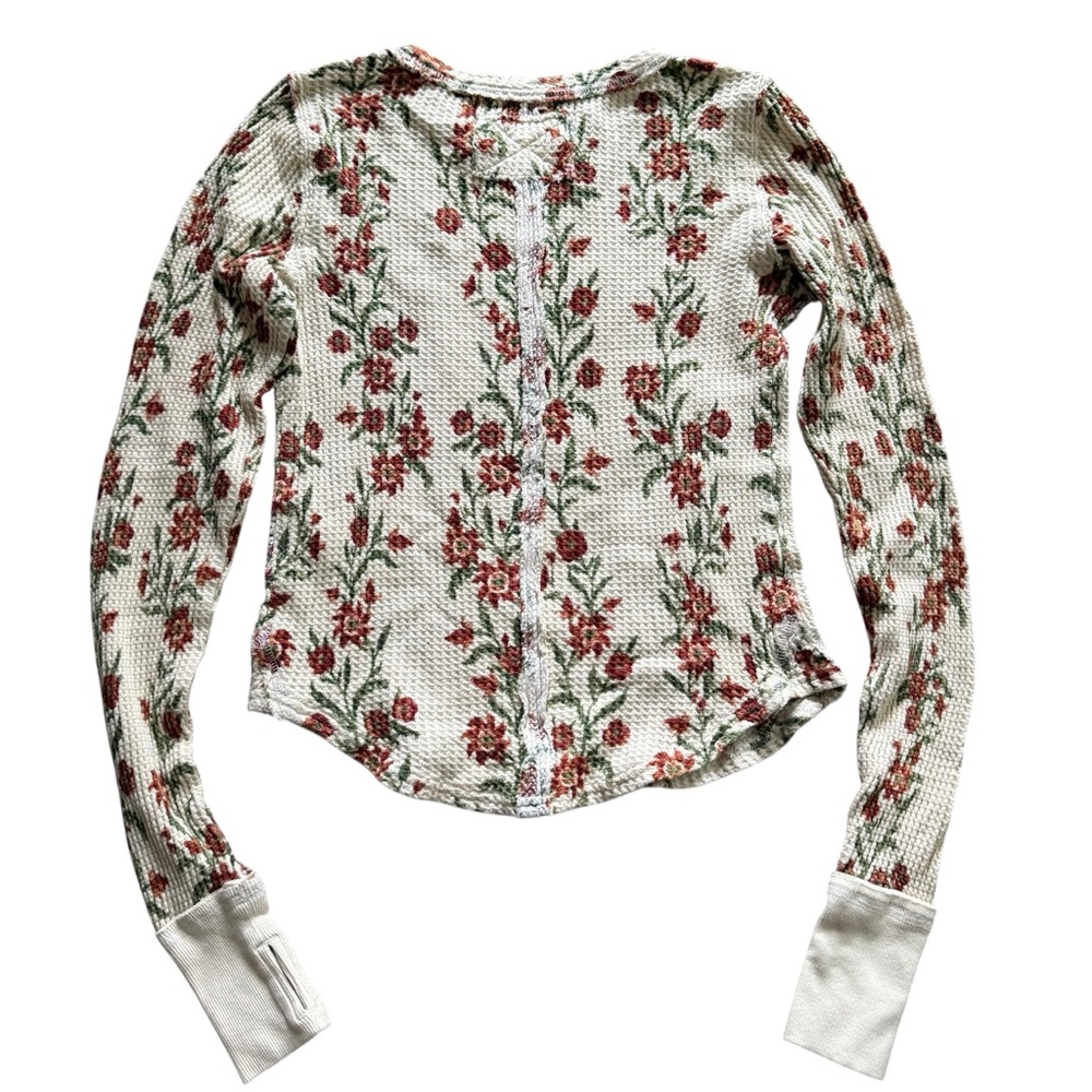Free People Pretty Little Thermal Floral Print Long Sleeve Top Cream and Red XS - Picture 6 of 6